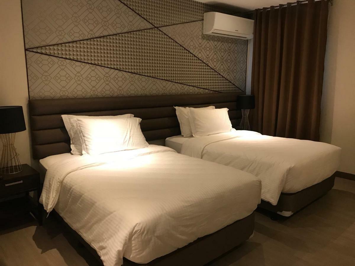 Maxx Hotel Ortigas Pasig City Extérieur photo